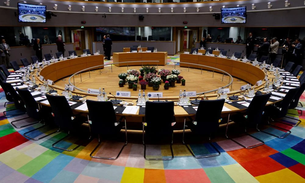 Σύνοδος Κορυφής: Η ΕΕ καλεί τη Ρωσία να τερματήσει τον πόλεμο